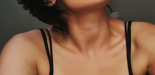 Model - AnnaLu strapon