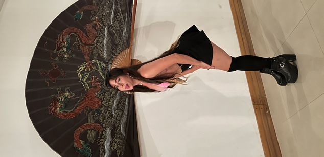 Model - Miamonroe cum