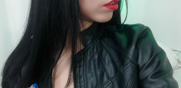 Model - harleyhorny17 slave