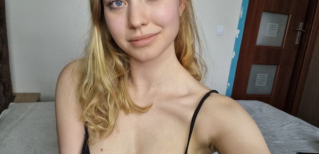 Model - AnyAmaazzy mistress