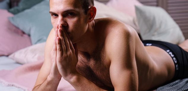 Model - Deckard Webb cum