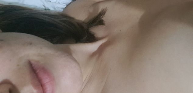 Model - Ana Mod findom