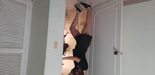 Model - Ana Mod findom