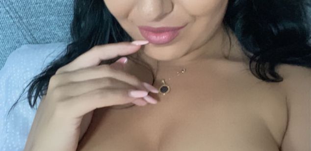 Model - Jennifer shoes