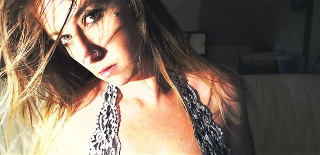 Model - Layla Lush squirt