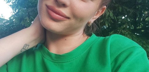 Model - Bad Couple For You blowjob