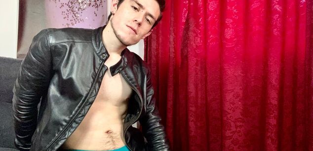 Model - Luca Dick gay