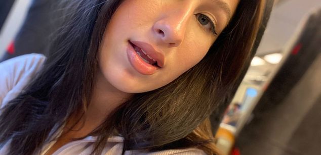 Model - Sweet girl nice