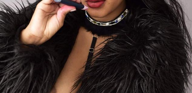 Model - roxxana submissive