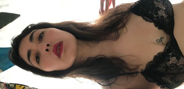 Model - Mulanlove strip