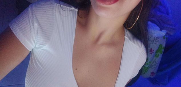 Model - DayannaSweet latina