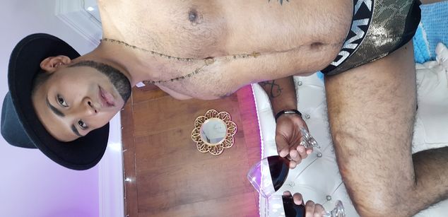 Model - luc_and_mathy play