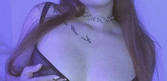 Model - VICTORIA_R98 bdsm