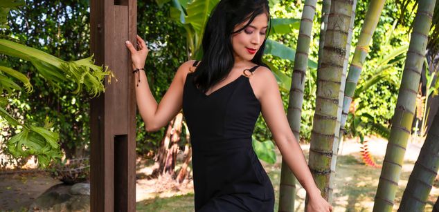 Model - Monique Pucca happy