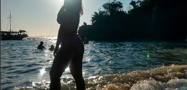 Model - VickStar bigass