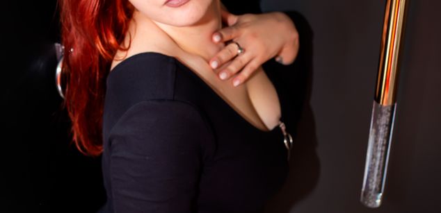 Model - MargaretFlowers joi