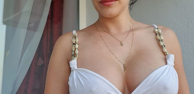 Model - AishaHazell feet