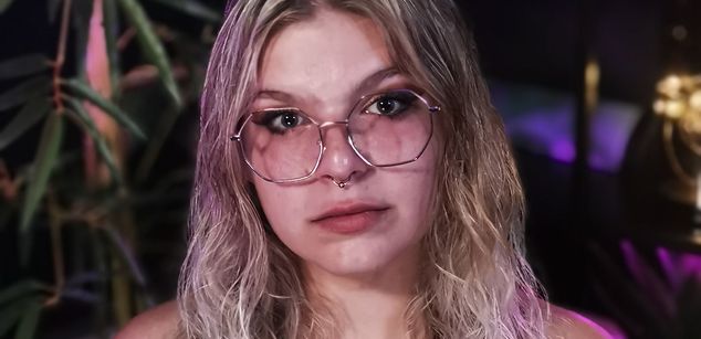 Model - Sweetxxjinx LUSH