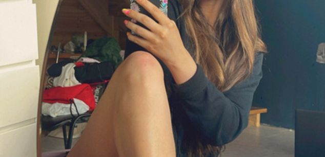 Model - Seemysoul legs