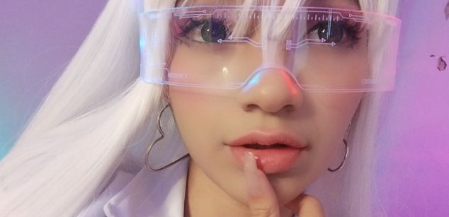 Model - Ms.Pickles squirt