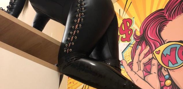 Model - DawnDeVille cei