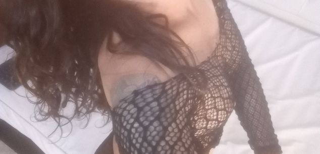 Model - estrelladelmar joi