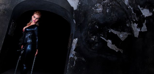 Model - D3vilKali666 sissy