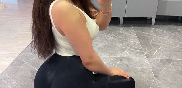 Model - Vilgelmina footfetish