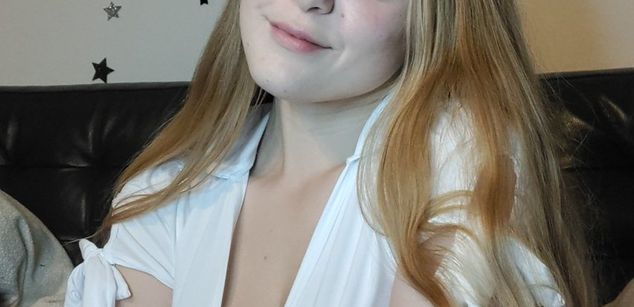 Model - Sweet Peach creampie