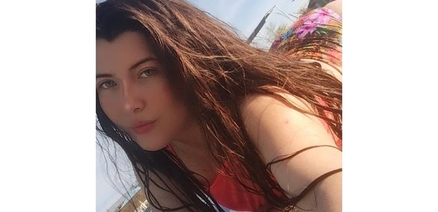 Model - Lunaaa rubia