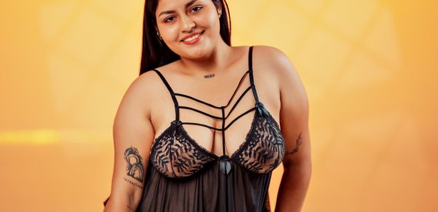 Model - KristenEvans fingering