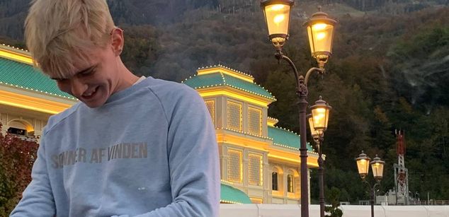 Model - Charlyuhp gay