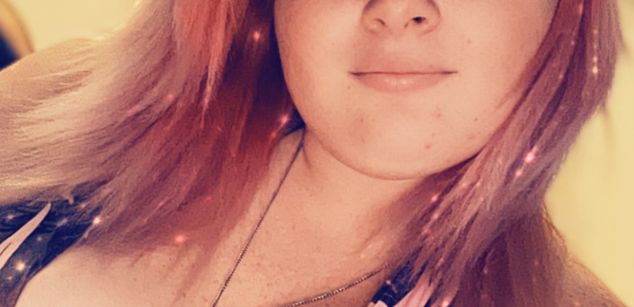 Model - Emma rose milf