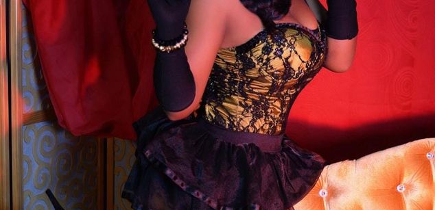 Model - Ashanty D.Brown ass