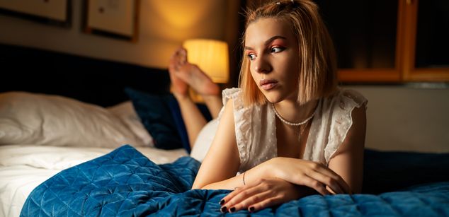 Model - LarysaGold footfetish