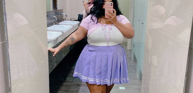 Model - zaphyre femdom