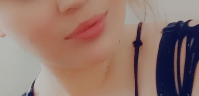 Model - lilbunnie210 LUSH