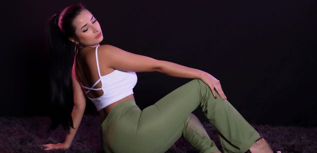 Model - Sharon Stark fetish