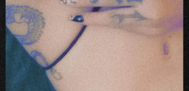 Model - FEET ADDICTION bdsm