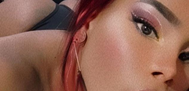 Model - Ashanty D.Brown ass