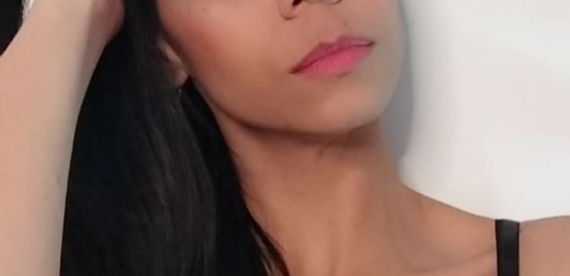 Model - Raquel Cruz naked