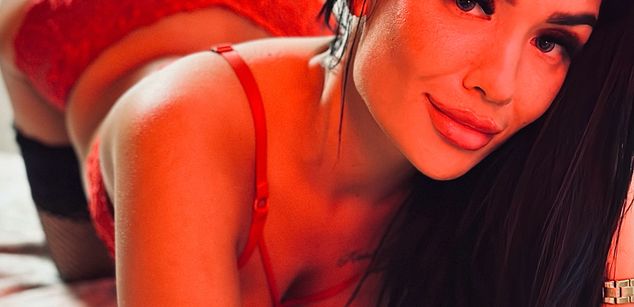 Model - NastiaBlack Hot