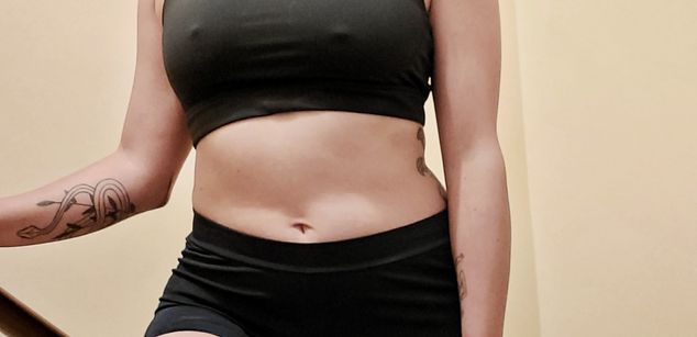 Model - Lucia probocadora