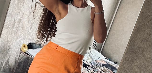 Model - Seemysoul legs