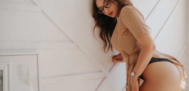 Model - Kaylin NewTeams glasses