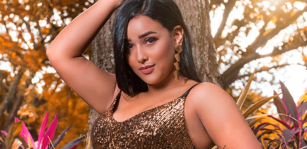 Model - Abby Marshall joi