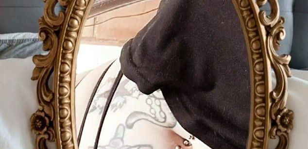 Model - VonSophie white