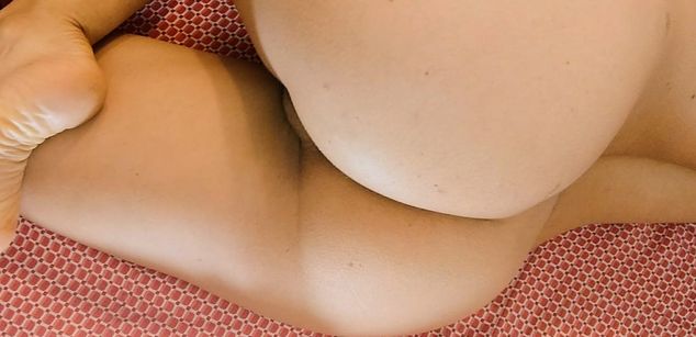 Model - DanyWhite fastresponse