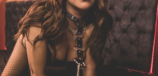 Model - Sally Boogie feet