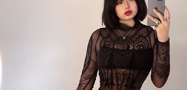 Model - Irenna bazz roleplaying